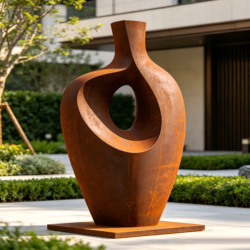Sculpture de jardin en acier corten