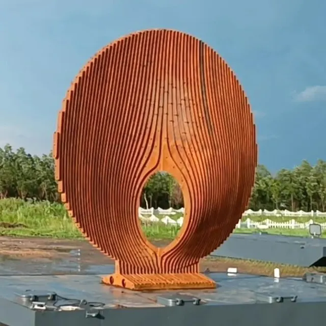 Sculpture Coquille en acier corten